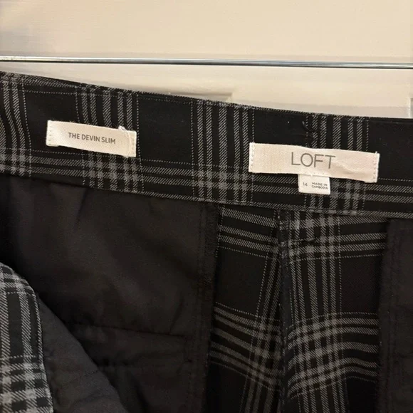 LOFT Devin Belted Slim Pants in Plaid - Picture 5 of 7